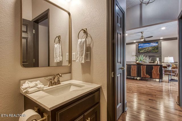 452 Maggie Mack Lane, Sevierville, TN 37862