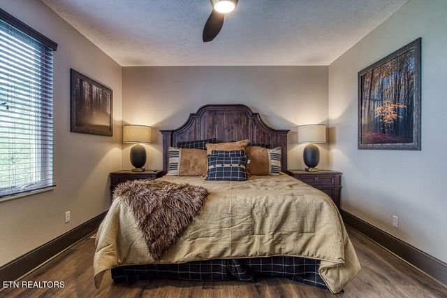 452 Maggie Mack Lane, Sevierville, TN 37862