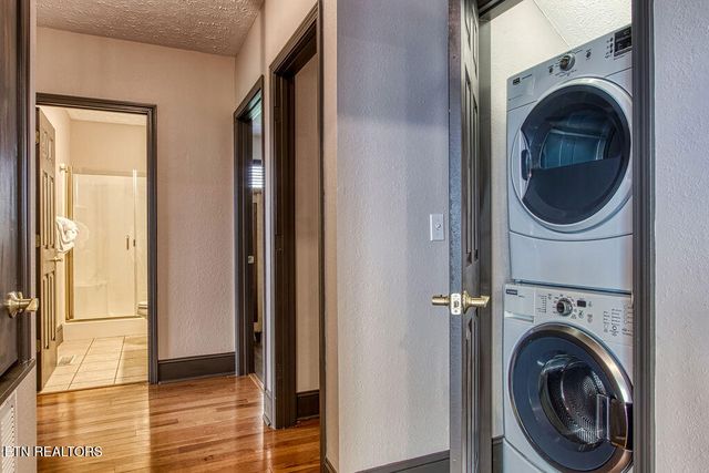 452 Maggie Mack Lane, Sevierville, TN 37862