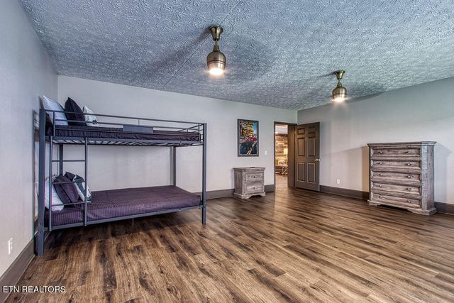 452 Maggie Mack Lane, Sevierville, TN 37862