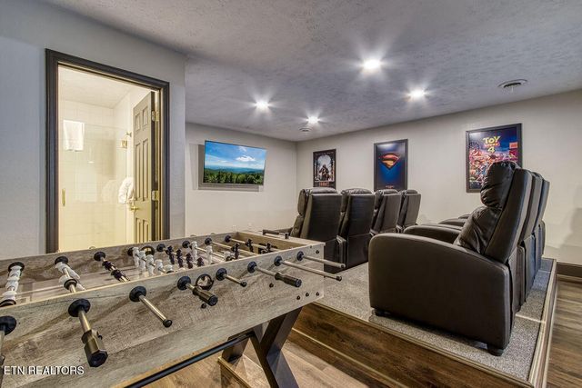 452 Maggie Mack Lane, Sevierville, TN 37862