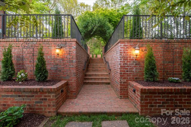 3314 Leamington Lane, Charlotte, NC 28226