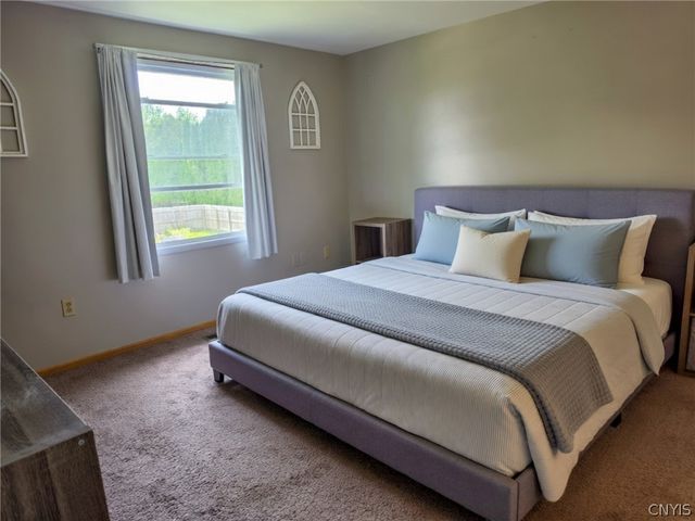 5640 Vistula Path, Cicero, NY 13029