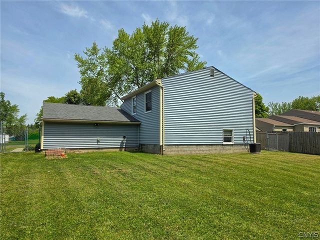 5640 Vistula Path, Cicero, NY 13029