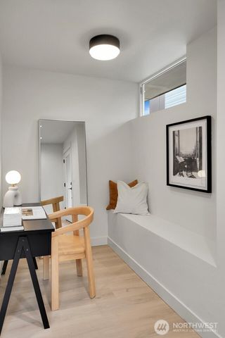 6514 23rd Avenue NE, Seattle, WA 98115