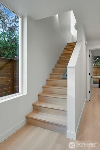 6514 23rd Avenue NE, Seattle, WA 98115