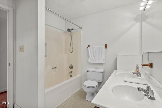 4714 Mcconnell Road, Mcleansville, NC 27301