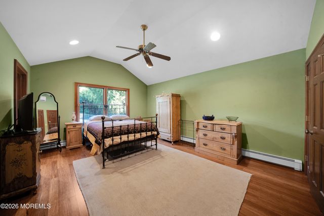 50 Rutledge Drive, Red Bank, NJ 07701
