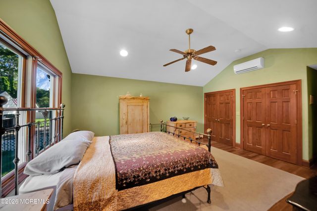 50 Rutledge Drive, Red Bank, NJ 07701