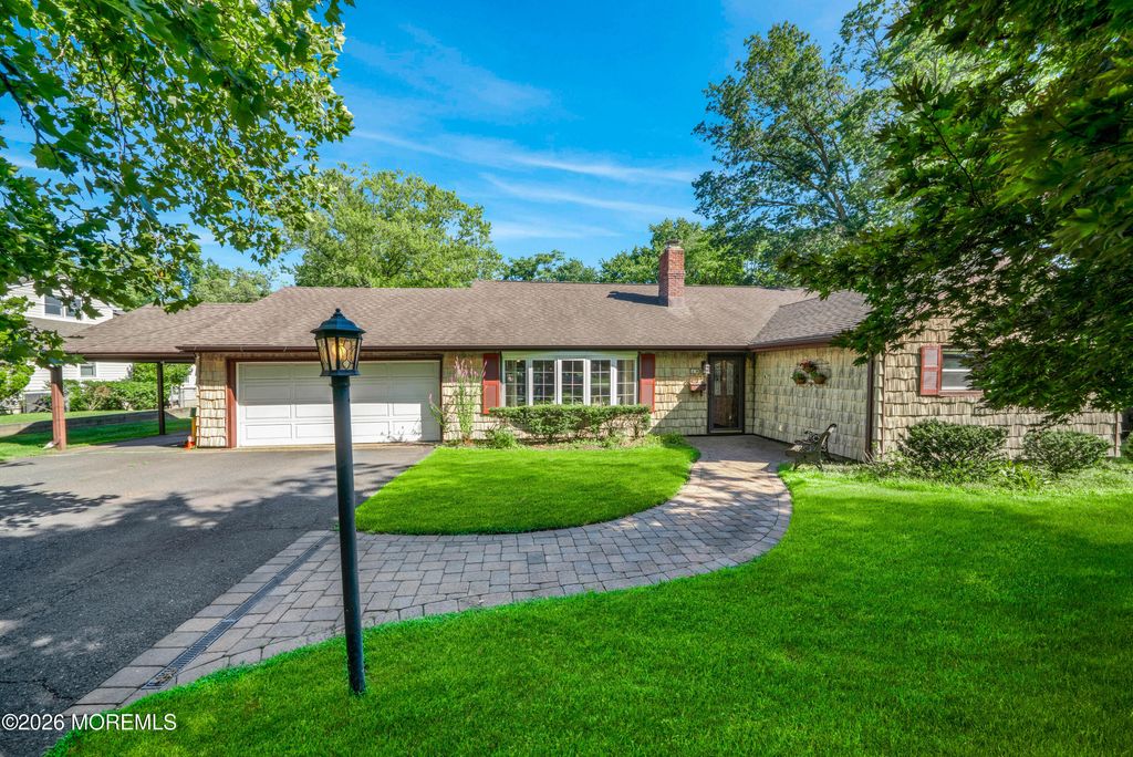 50 Rutledge Drive, Red Bank, NJ 07701