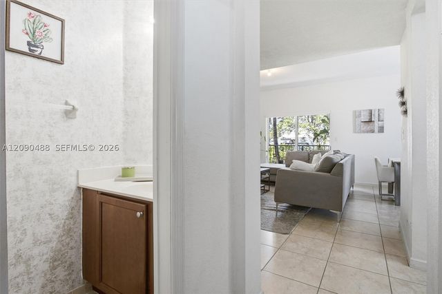 11605 NW 89th St 228, Doral, FL 33178
