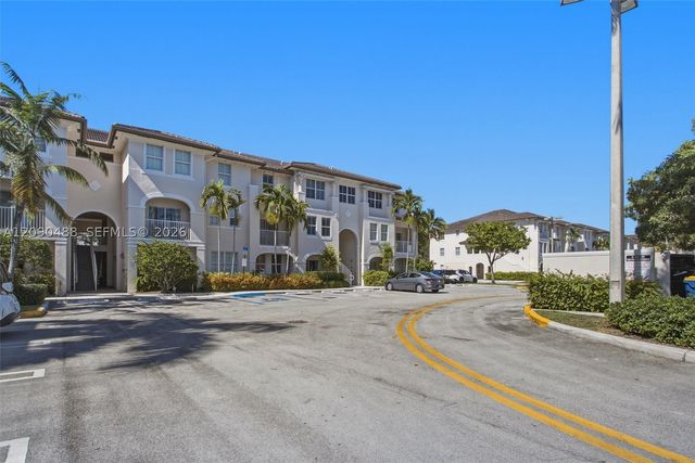 11605 NW 89th St 228, Doral, FL 33178