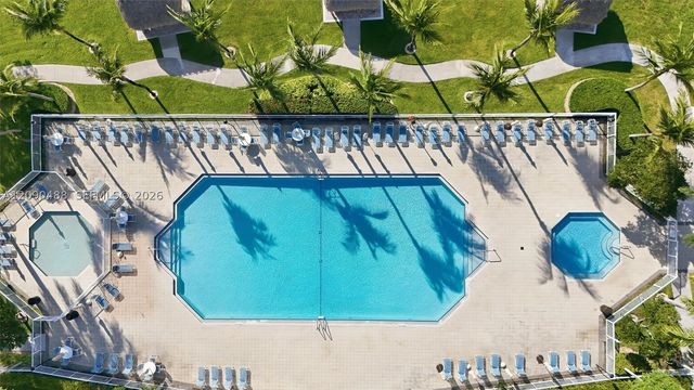 11605 NW 89th St 228, Doral, FL 33178