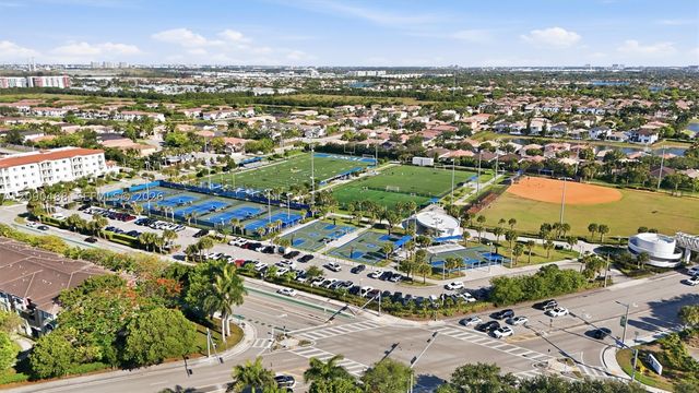 11605 NW 89th St 228, Doral, FL 33178
