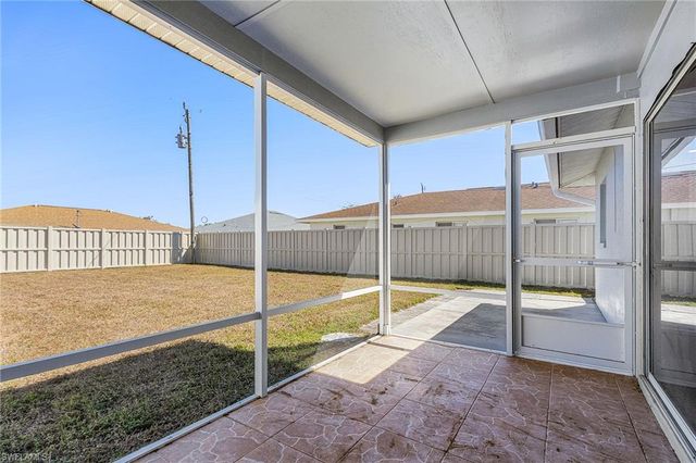 527 SE 6th AVE # B, Cape Coral, FL 33990