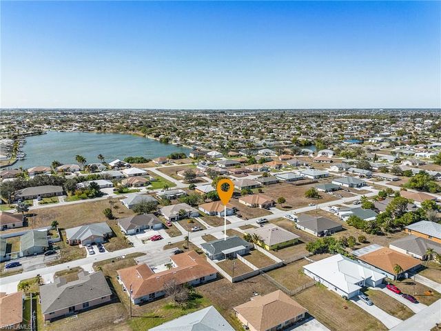 527 SE 6th AVE # B, Cape Coral, FL 33990