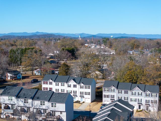 109 Brooklane Court, Easley, SC 29642