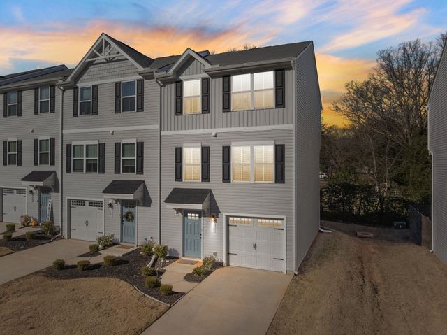 109 Brooklane Court, Easley, SC 29642