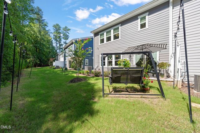 7900 Berry Crest Avenue, Raleigh, NC 27617