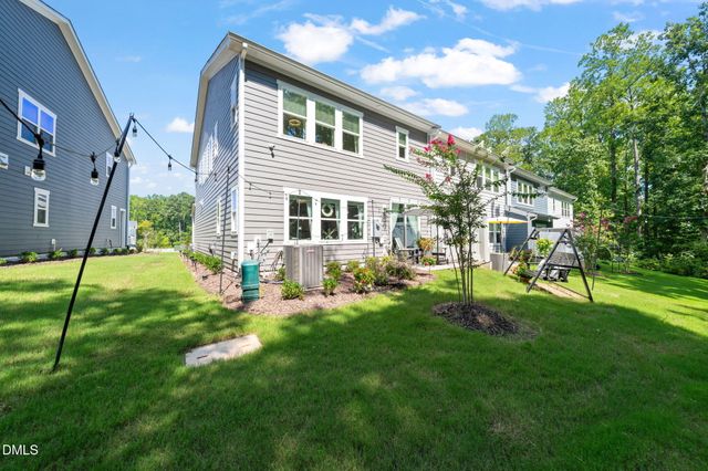 7900 Berry Crest Avenue, Raleigh, NC 27617
