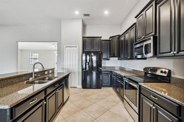 12352 CRESTRIDGE LOOP, New Port Richey, FL 34655