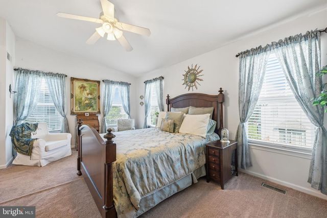 7403 SPRUCE MILL DR, Yardley, PA 19067