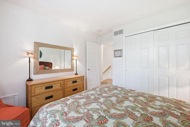 7403 SPRUCE MILL DR, Yardley, PA 19067