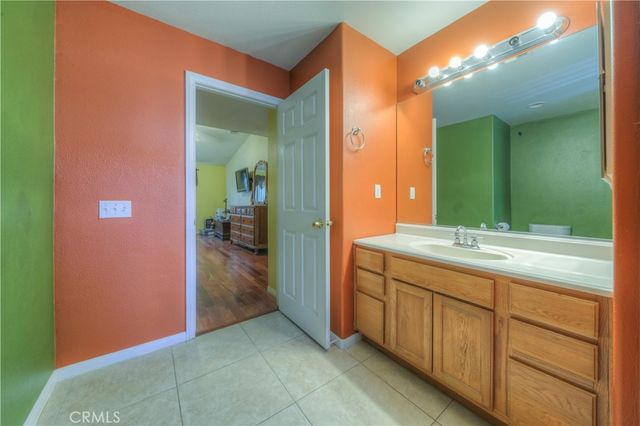 259 E 6th, Perris, CA 92570