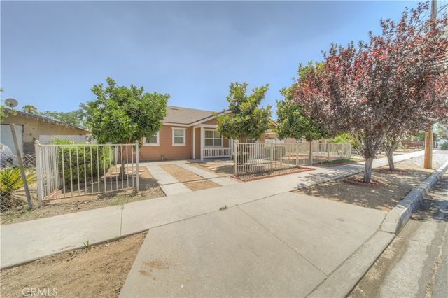 259 E 6th, Perris, CA 92570