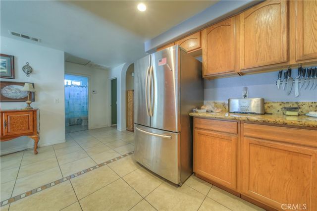259 E 6th, Perris, CA 92570