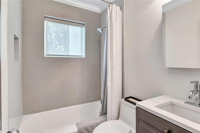 32 28th Street, Atlanta, GA 30309