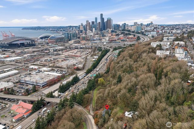 1915 11th Avenue S, Seattle, WA 98134