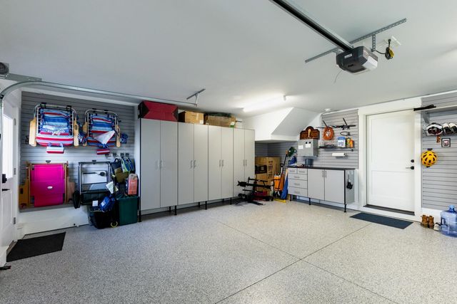 36 Little Bay Drive, Dover, NH 03820