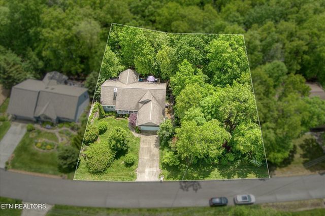 182 Canterbury Drive, Crossville, TN 38558