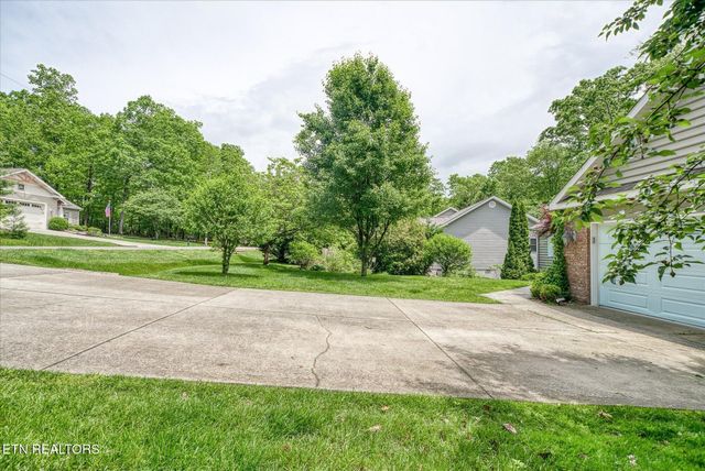 182 Canterbury Drive, Crossville, TN 38558