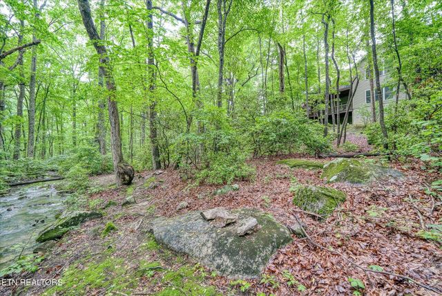 182 Canterbury Drive, Crossville, TN 38558