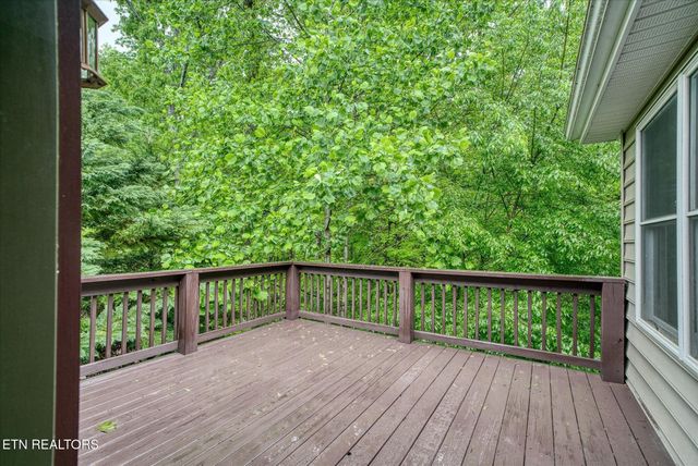 182 Canterbury Drive, Crossville, TN 38558