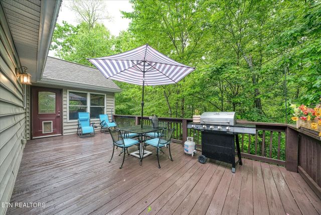 182 Canterbury Drive, Crossville, TN 38558