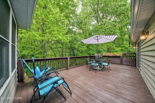 182 Canterbury Drive, Crossville, TN 38558