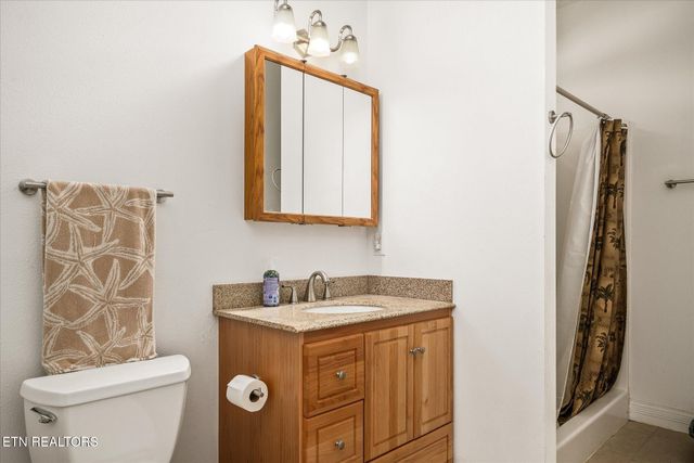 182 Canterbury Drive, Crossville, TN 38558