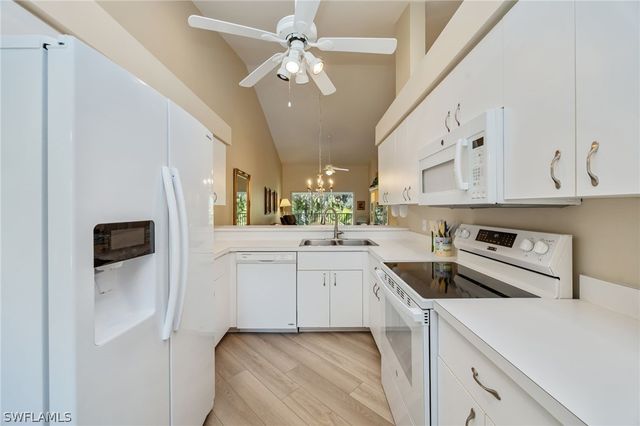 20790 Country Creek DR 522, Estero, FL 33928