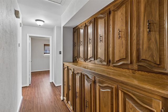 810 Meadowgate Drive, Garland, TX 75040