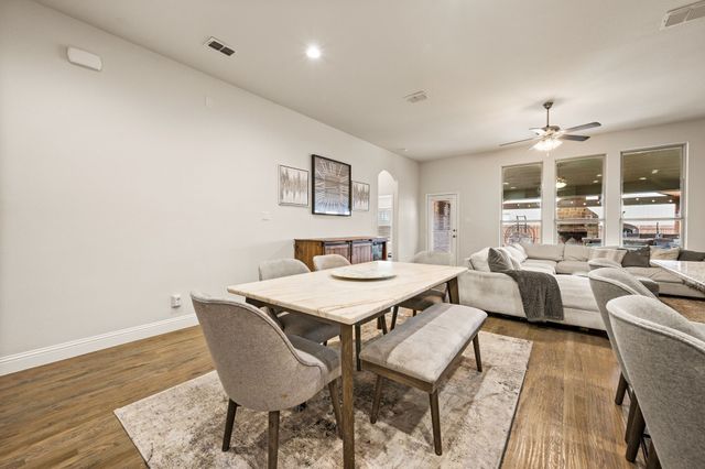 244 Ovaletta Drive, Justin, TX 76247