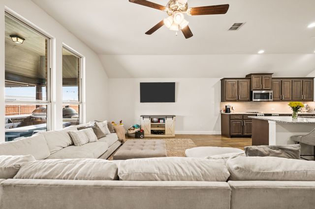 244 Ovaletta Drive, Justin, TX 76247