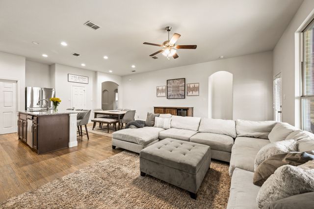 244 Ovaletta Drive, Justin, TX 76247