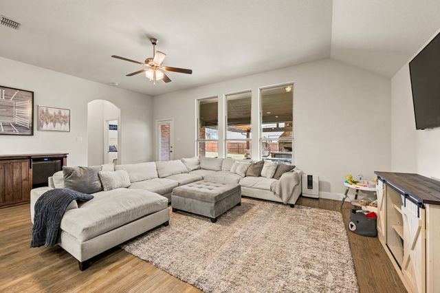 244 Ovaletta Drive, Justin, TX 76247