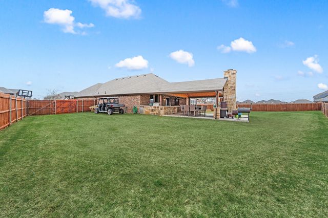 244 Ovaletta Drive, Justin, TX 76247