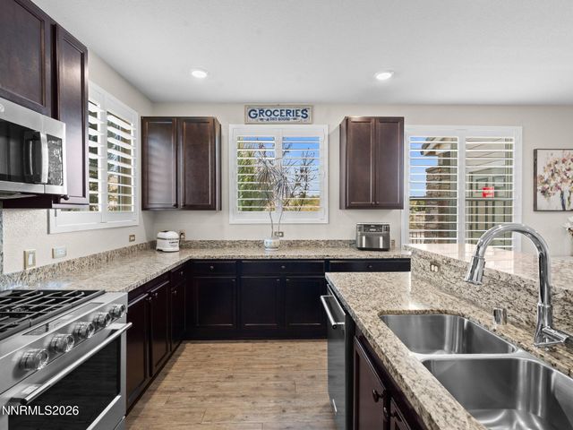 596 Costa Azul Drive, Sparks, NV 89436