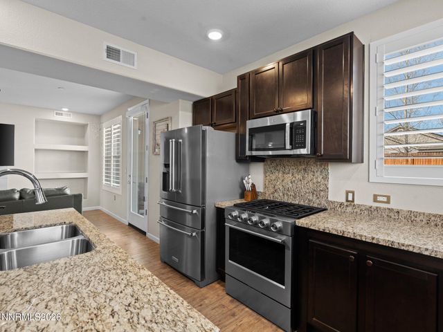 596 Costa Azul Drive, Sparks, NV 89436