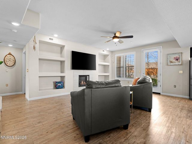 596 Costa Azul Drive, Sparks, NV 89436